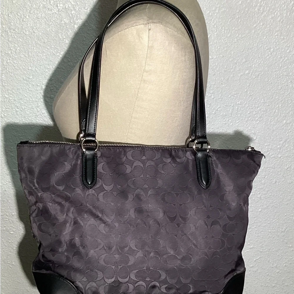 Coach black signature shoulder bag